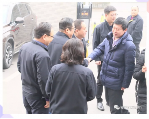 市政協(xié)副主席、住建局黨組書(shū)記、局長(zhǎng)侯津琪到益和熱力公司走訪慰問(wèn)一線(xiàn)職工